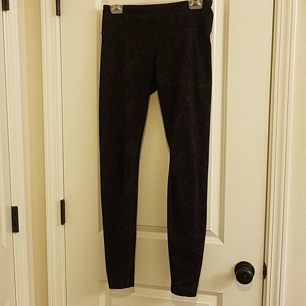 Lululemon Wunder Under Leggings